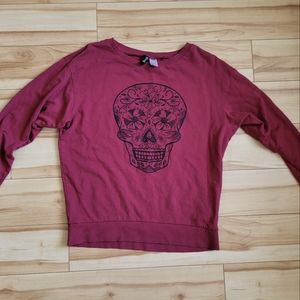 Skull sweater